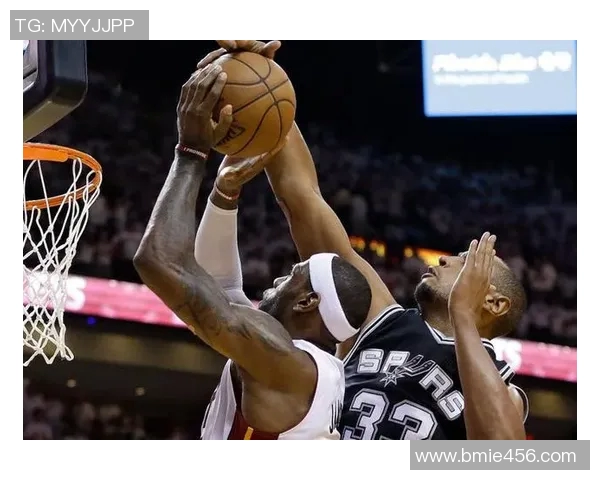 2013年NBA总决赛热火与马刺的巅峰对决回顾与精彩瞬间分析